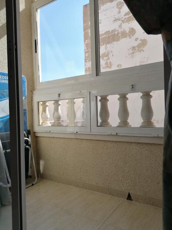 Gemuetliche Ferienwohnung In Torrevieja Ca100M Vom Strand Playa Del Cura Entfernt Exterior foto