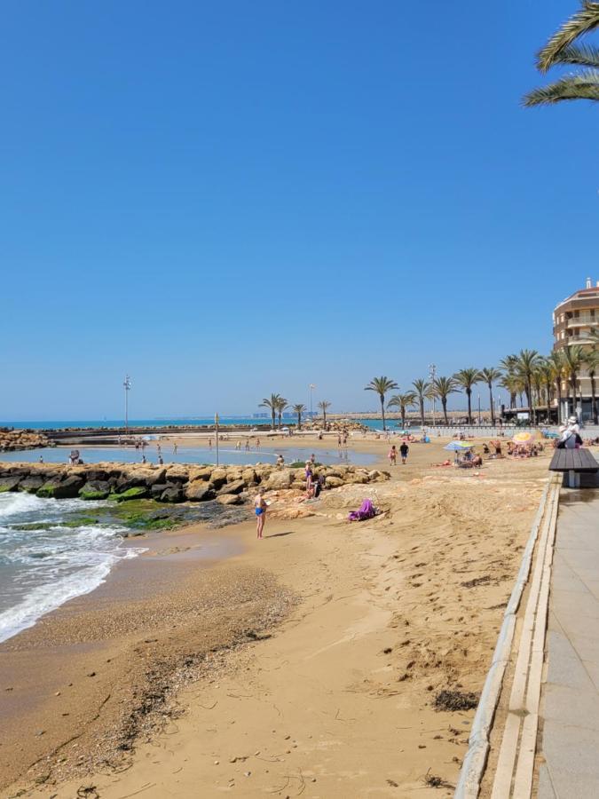 Gemuetliche Ferienwohnung In Torrevieja Ca100M Vom Strand Playa Del Cura Entfernt Exterior foto